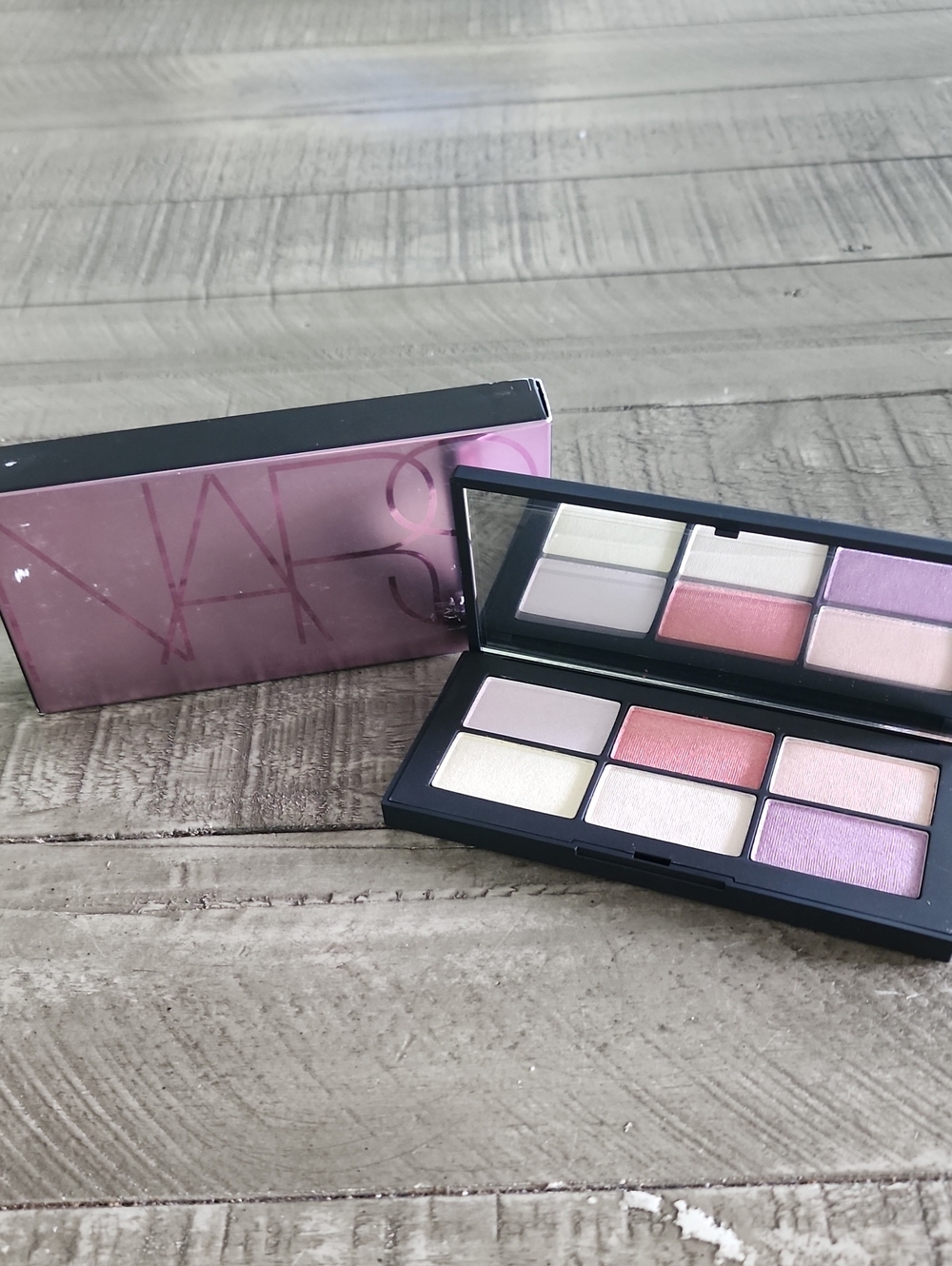 NWT Nars Eyeshadow Palette